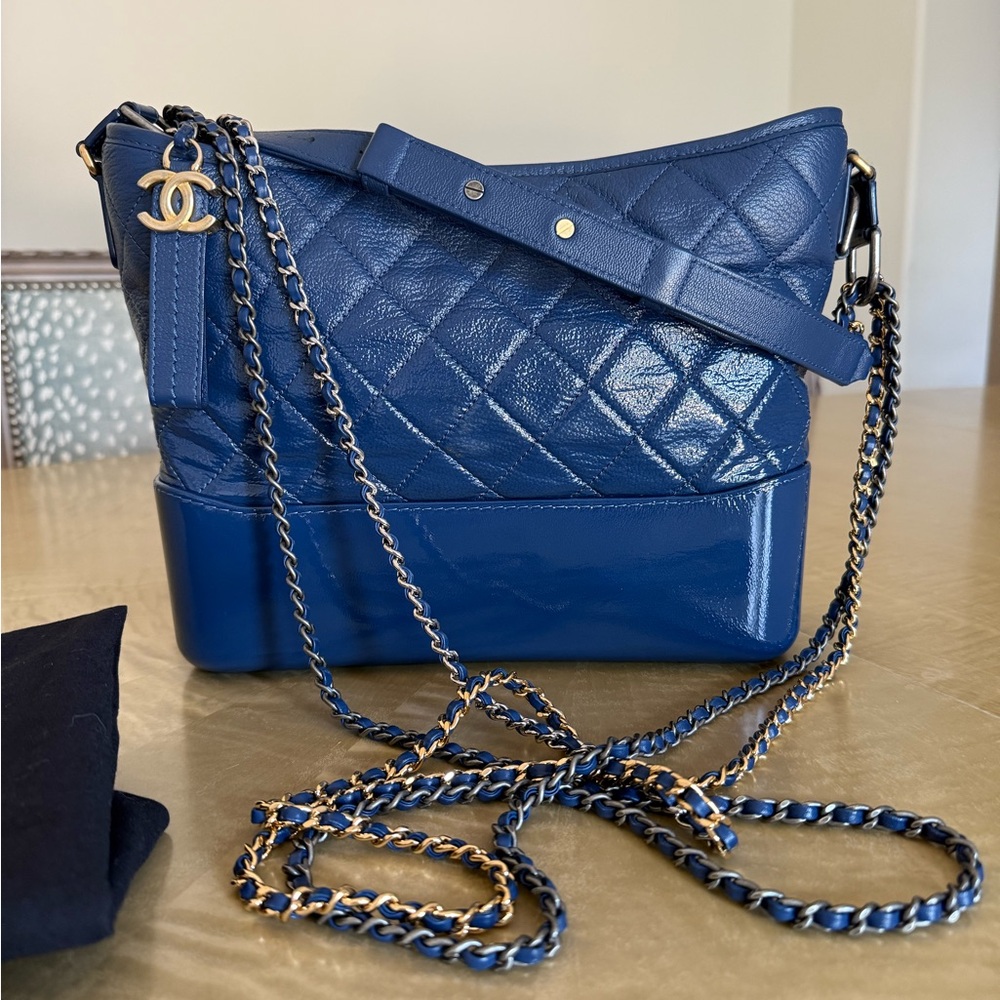Chanel Gabrielle medium in ombre blue leather great condition